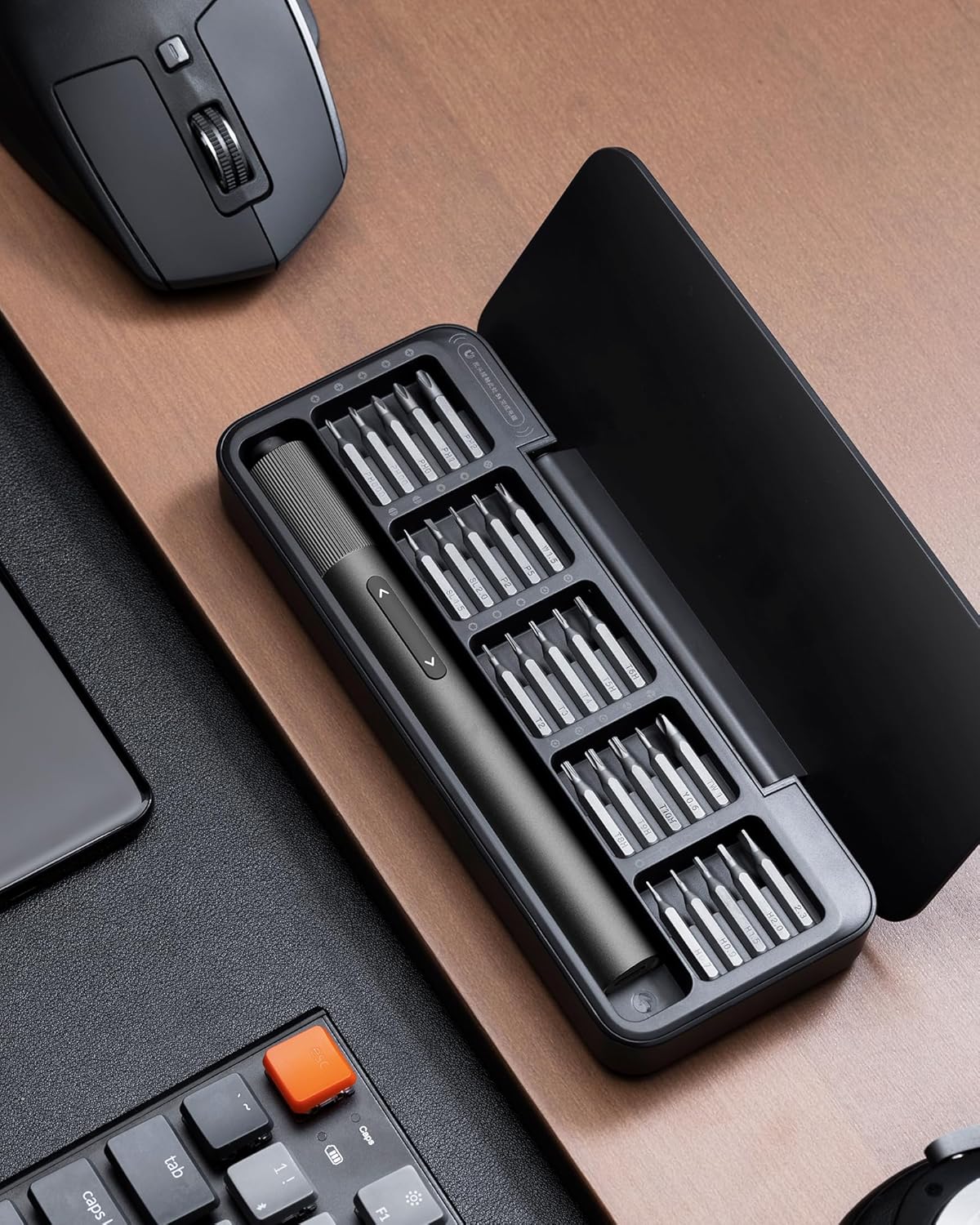 HOTO Electric Precision Screwdriver Set QWLSD010 | 170 RPM Cordless Driver, 25 S2-Steel Bits, USB-C Recharge, Magnetic Case | Ideal for Phones, Laptops, Gadgets & DIY Repair - Hoto India