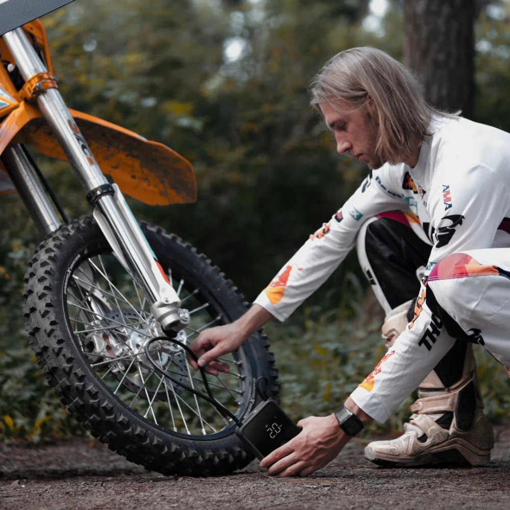 Hoto Air Pump Pro, Tire Inflator Portable Air Compressor with digital Pressure Gauge 120PSI (QWCQB003)