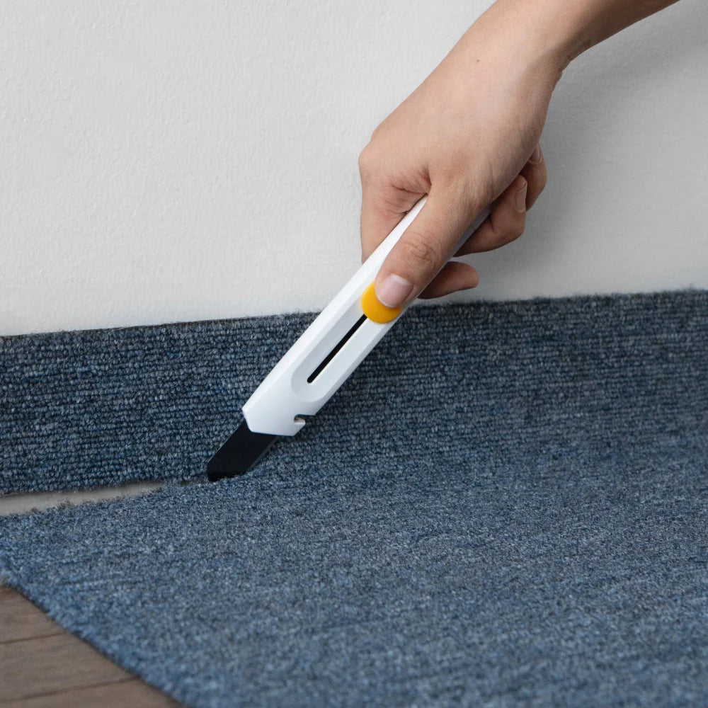 HOTO Premium Utility Knife – Heavy-Duty Retractable Cutter with Quick-Change Blade, Ergonomic Anti-Slip Grip for Packaging, DIY & Warehouse Use - Hoto India